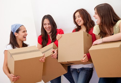Packing checklist and moving preparation for a Whitton removal